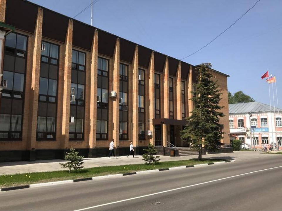 Комитет по образованию изменил режим работы