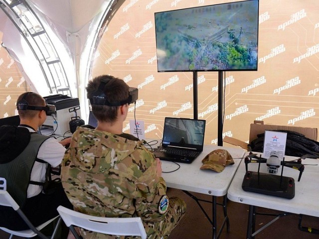 Жители Воскресенска соревновались в управлении FPV-дронов на патриотическом фестивале