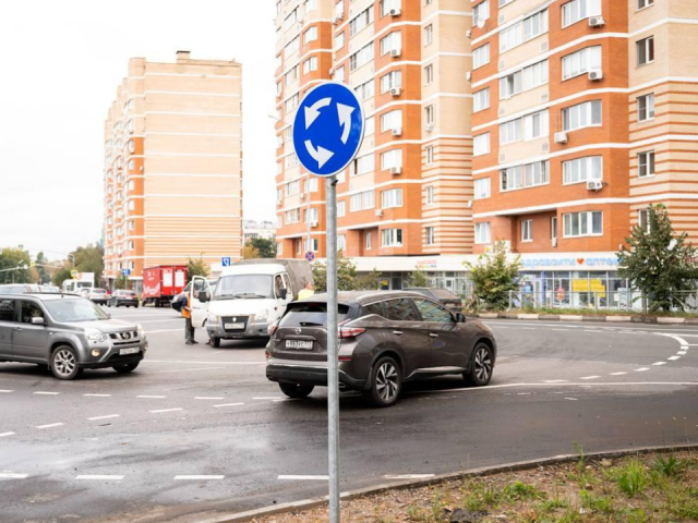 В поселке Красково появился новый круговой перекресток
