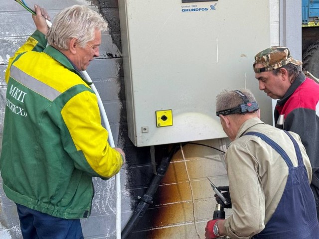 Канализационную насосную станцию в Голубом начали готовить к запуску
