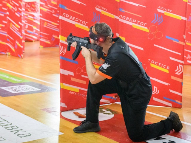 Участники Кубка Вызова в Лыткарине сыграли в CS-2 и лазертаг