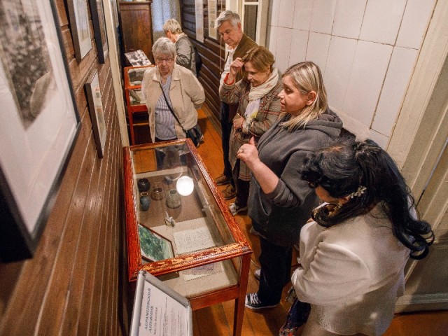В Рузском музее показали редкие похвальные листы XIX века