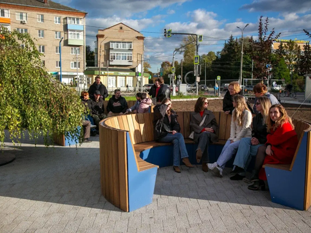 Сквер у молодежного центра «Горизонт» в Коломне преобразился после реконструкции