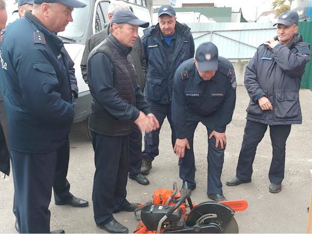 Спасатели успешно прошли квалификационную проверку