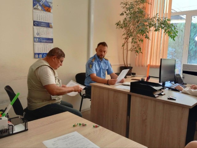 В Солнечногорске замначальника теротдела принял шесть обращений жителей