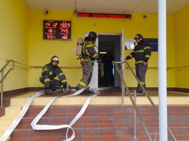 Пожарные провели учения в пансионате «Здоровье»