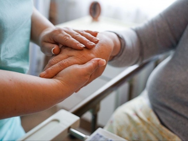 В Ленинском округе 190 человек получили экстренную социальную помощь