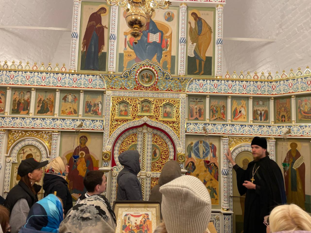 В День туризма в Можайске реализовали проект «У стен монастыря»