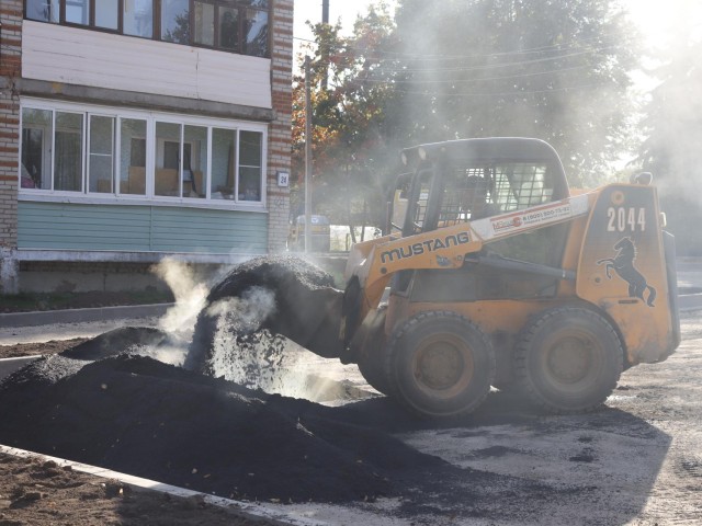 В Протекине расширили парковки и готовят дворы к обновлению
