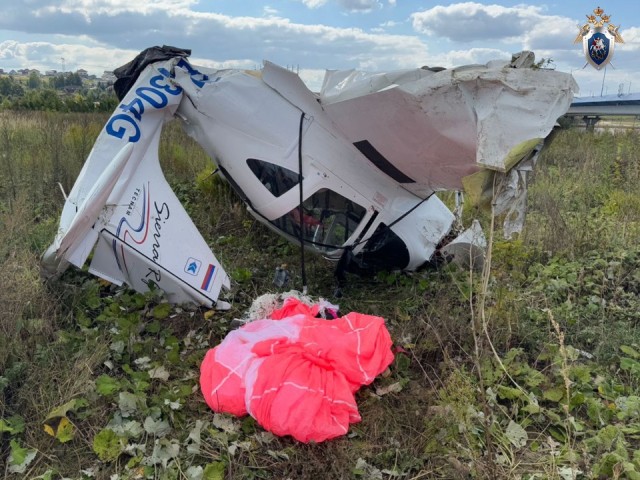 Устанавливаются обстоятельства аварийной посадки самолета в Лыткарине