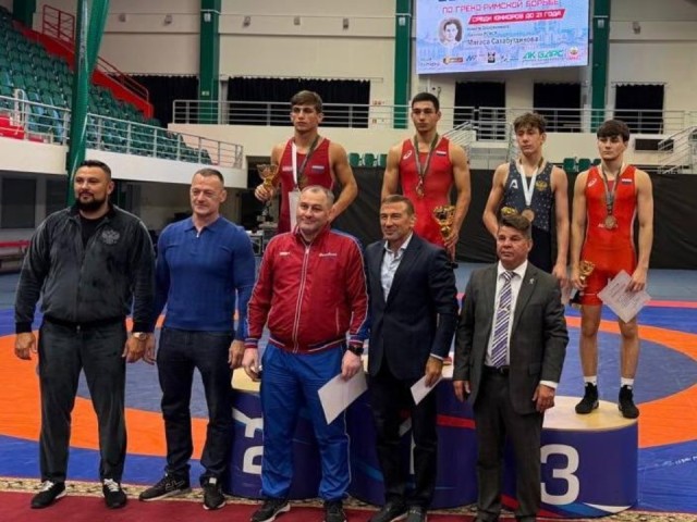 Спортсмены из Подмосковья успешно выступили на турнире по греко-римской борьбе