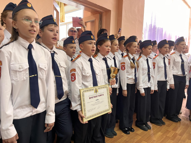 «Впереди еще много работы»: школа №4 продолжает сотрудничество с МЧС и Росгвардией