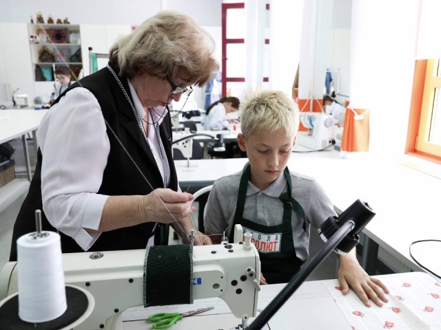 В школе-интернате Серпухова дети с ОВЗ обучаются 10 профессиям