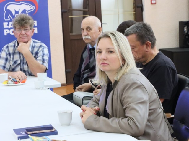 «Единая Россия» в Лотошине провела круглый стол по поддержке инвалидов