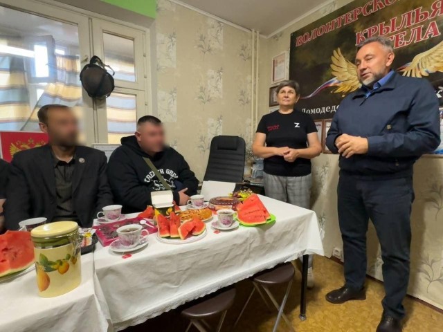 Депутат Жолобов встретился с участниками СВО в Домодедове