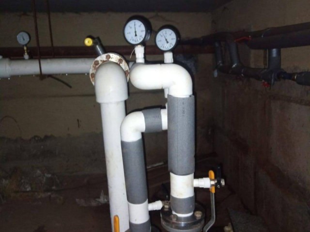 В Лобне обновляют инженерные сети и готовят дома к зиме