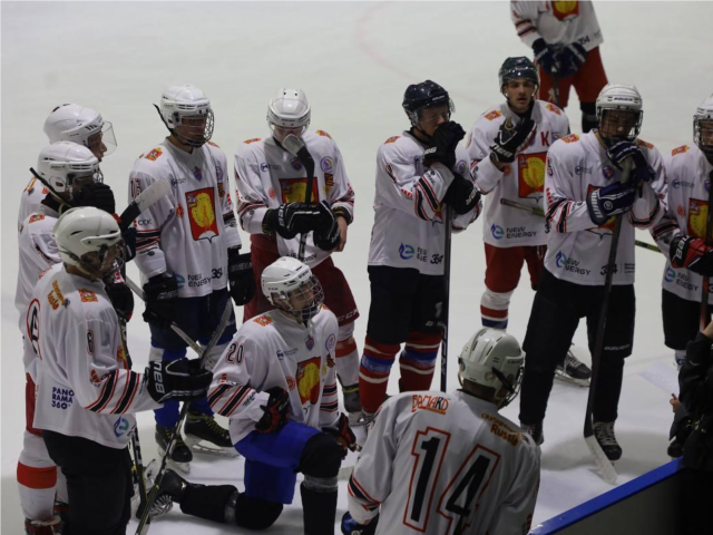 От обновления до триумфа: как хоккейная арена в Пограничном встретила новый сезон