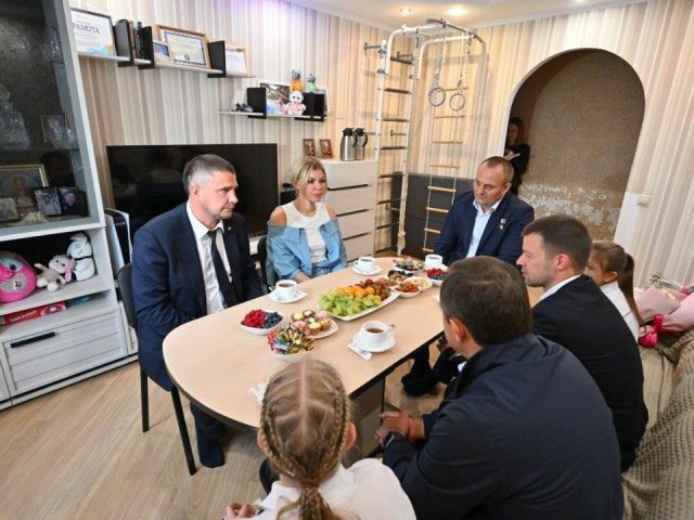 Семья героя СВО из Балашихи получила поддержку областных властей