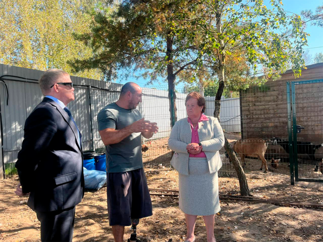 В Можайске депутаты проконтролировали ход газификации дома ветерана СВО
