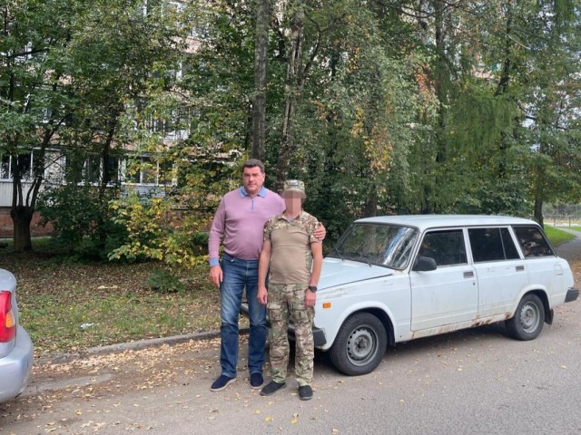 Автомобиль и телефоны отправил на фронт депутат Богородского округа