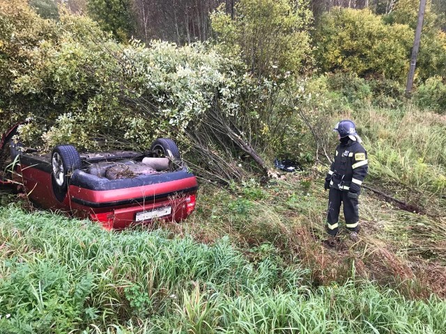 Спасатели устранили последствия ДТП с легковушкой в Солнечногорском округе