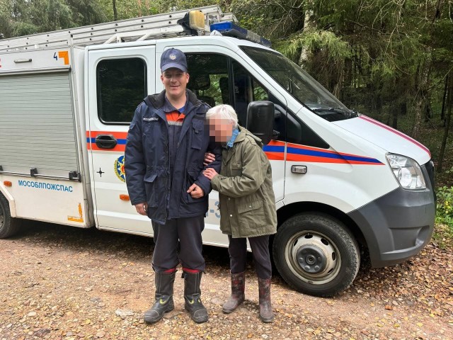 Спасатели два раза выезжали на поиски потерявшихся пенсионерок в лесах Можайска