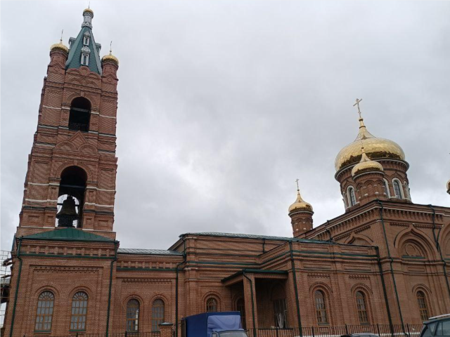 В Саввине освятили новые купола Успенской церкви в преддверии визита Патриарха Кирилла
