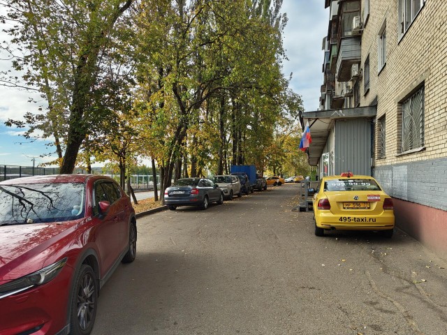 У дома на Парковой улице установят «лежачий полицейский»