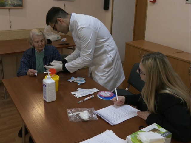 Врачи Дубны провели бесплатные консультации о сахарном диабете