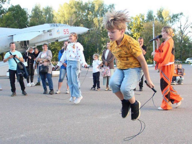 Для детей луховицких заводчан устроили беспроигрышную лотерею и развлекательную программу