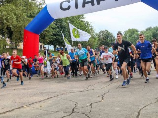 Жителей и гостей Истры пригласили на праздник спорта и творчества «Парковый кросс»