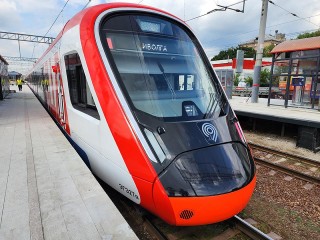 Часть ночных электричек на D3 вывели из графика почти до конца октября