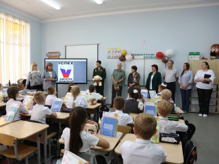 Молодая патриотка из Серпухова награждена медалью «За бескорыстную помощь воинам России»