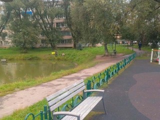 В Рекинцо оперативно отремонтировали детскую и спортивную площадки после обращения жительницы