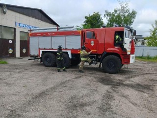 Спасатели помогли медикам госпитализировать жителя Егорьевска