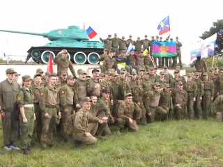 В Серпухове состоялся «Марш кремлевских курсантов», посвященный подвигу 49-й армии