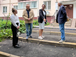 Ступени жилого дома в Калининце отремонтировали после обращения жителей
