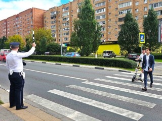 Дорожная полиция Мытищ просит быть внимательными на пешеходных переходах