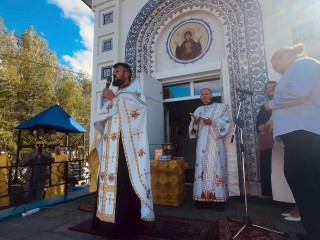 «Мы присутствуем при рождении традиции»: студенты и преподаватели Гжельского университета начали учебный год с молитвы