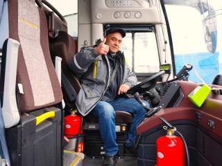 Воскресенский водитель автобуса с 20-летним стажем рассказал, за что любит свою работу