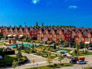 В деревне Красный Поселок в Истре построили новые таунхаусы