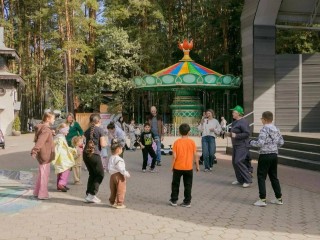 Нейрофитнес-тренировки, мастер-классы и караоке ждут жителей в парках Домодедова