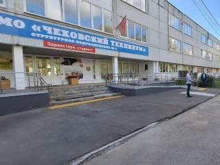 Студенты Чеховского техникума спасались из «пожара» в масштабной тренировке