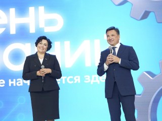 Андрей Воробьев поздравил с Днем знаний учеников Технолицея
