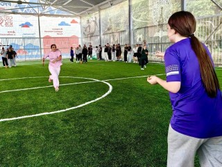 Первокурсники Губернского колледжа показали отменную форму в «День здоровья»