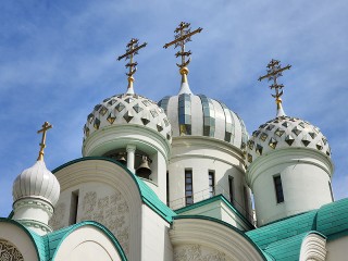 Как правильно встретить канун большого церковного праздника: что нужно и чего нельзя делать 26 сентября