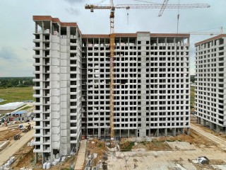 Строители ведут работы в трех корпусах первой очереди ЖК в Пушкино