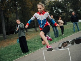 Осенний забег в парке Лосино-Петровского собрал спортсменов от 5 до 74 лет