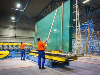 На Клинском стекольном заводе запустили новую линию