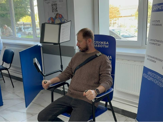 Более 100 пациентов поликлиники прошли процедуру ЭКГ на специальном кресле